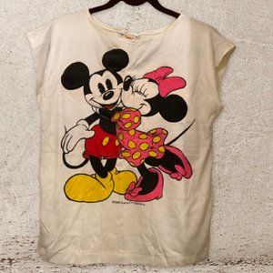 Sunday Comics Vintage Mickey & Minnie Mouse Front & Back Design T-shirt